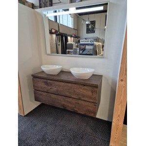 OPRUIMING SHOWMODEL met waskommen OPRUIMING SHOWMODEL met waskommen